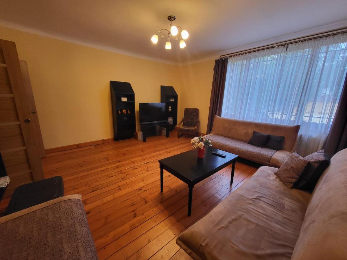 19 Jasminu Street Apartment ยูร์มาลา ภายนอก รูปภาพ